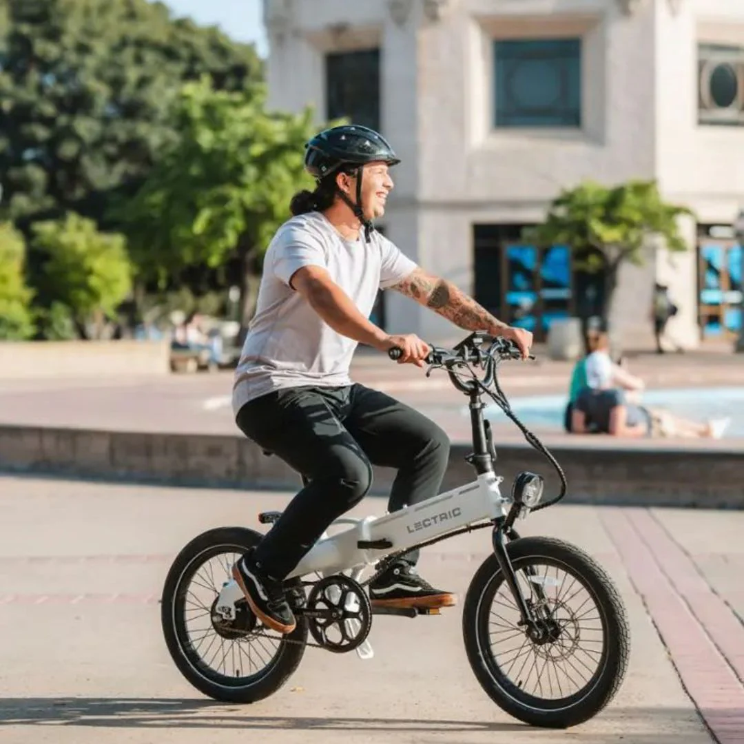 Lectric eBikes - XP Lite 2.0 Foldable Long-Range eBike with 80 miles Max Operating Range & 20 mph Max Speed - Unisize - Arctic White - 401-00949-W301 - Image 5