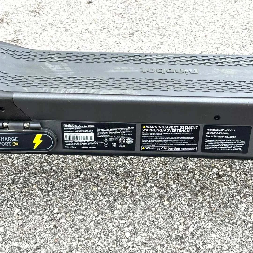 Segway - Max G2 Electric Kick Scooter Foldable w/ 43 Mile Range and 22 MPH Max Speed - Black - Good Condition - Image 13