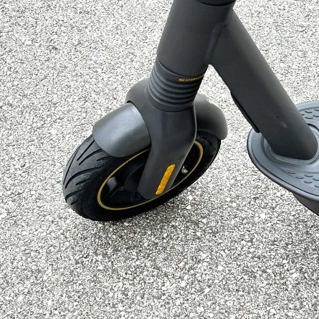 Segway - Max G2 Electric Kick Scooter Foldable w/ 43 Mile Range and 22 MPH Max Speed - Black - Good Condition - Image 6