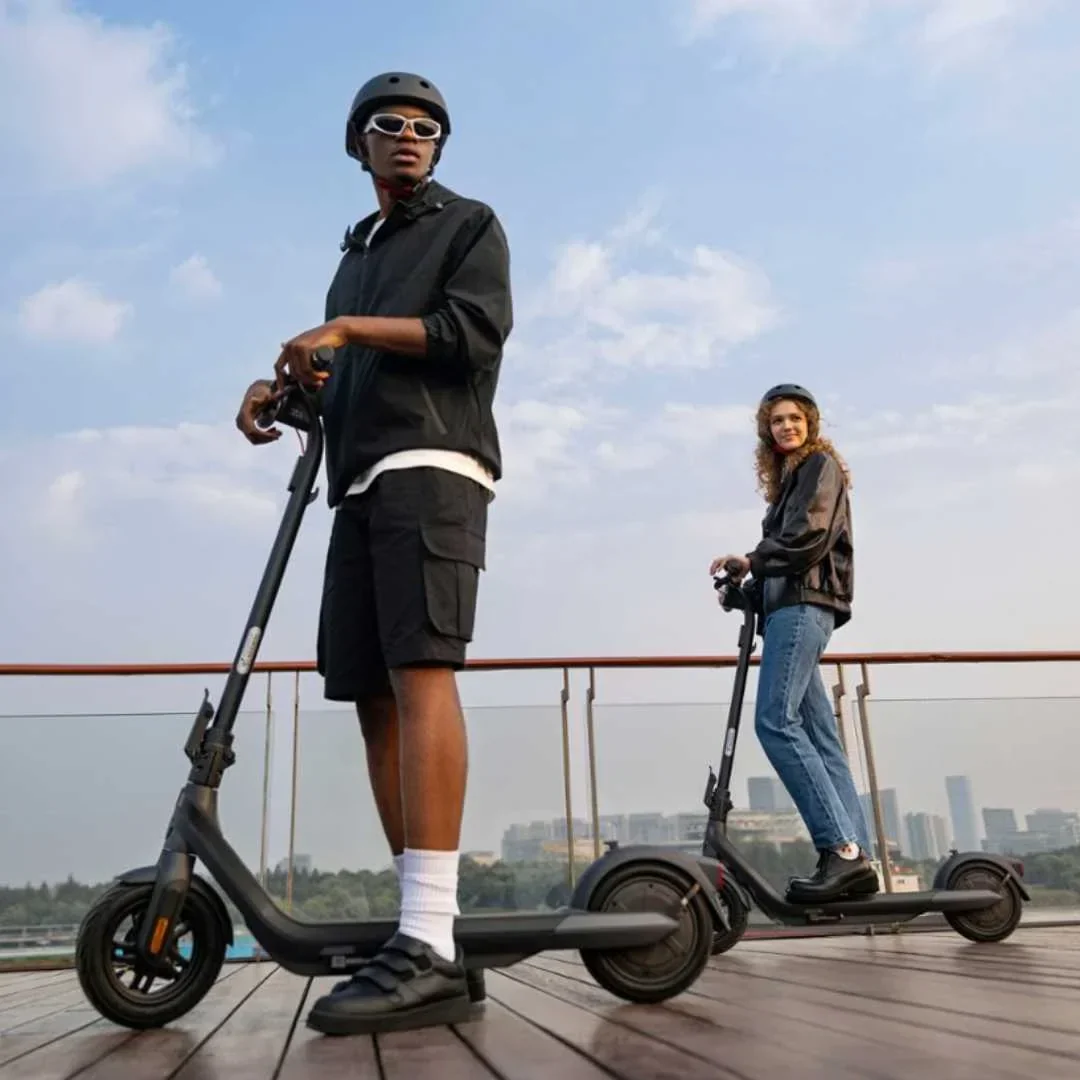 Segway - Ninebot E2 Pro Electric Scooter w/16.8 miles Max Operating Range & 15.5 mph Max Speed - Black - AA.05.14.05.0001 - Excellent Condition - Image 10